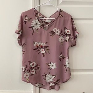 Women’s floral short sleeve blouse